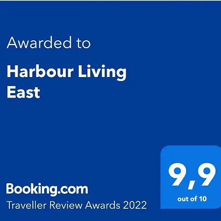 بيت للعطل Harbour Living East